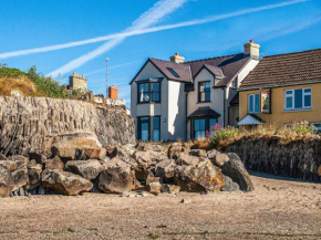 Parrog Point